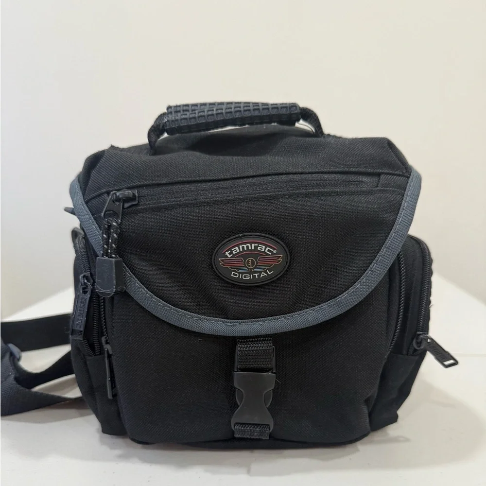 Vintage Tamrac Photo Digital Camera Bag 5202 Explorer 2 Black Shoulder Strap